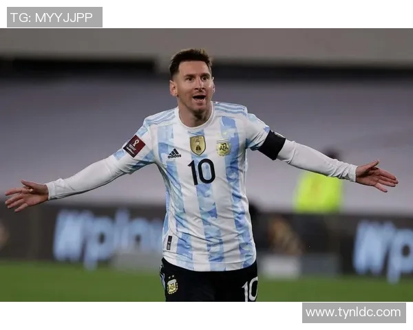 足球巨星精彩瞬间集锦 高清九宫格展示全球顶级球员风采